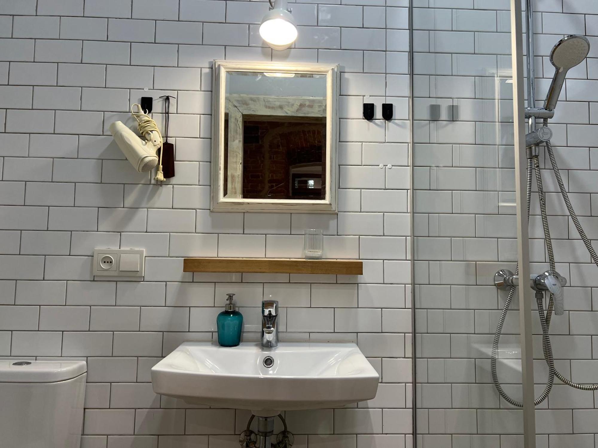 Loft-Style Apt On Virmenska Str Львов Экстерьер фото