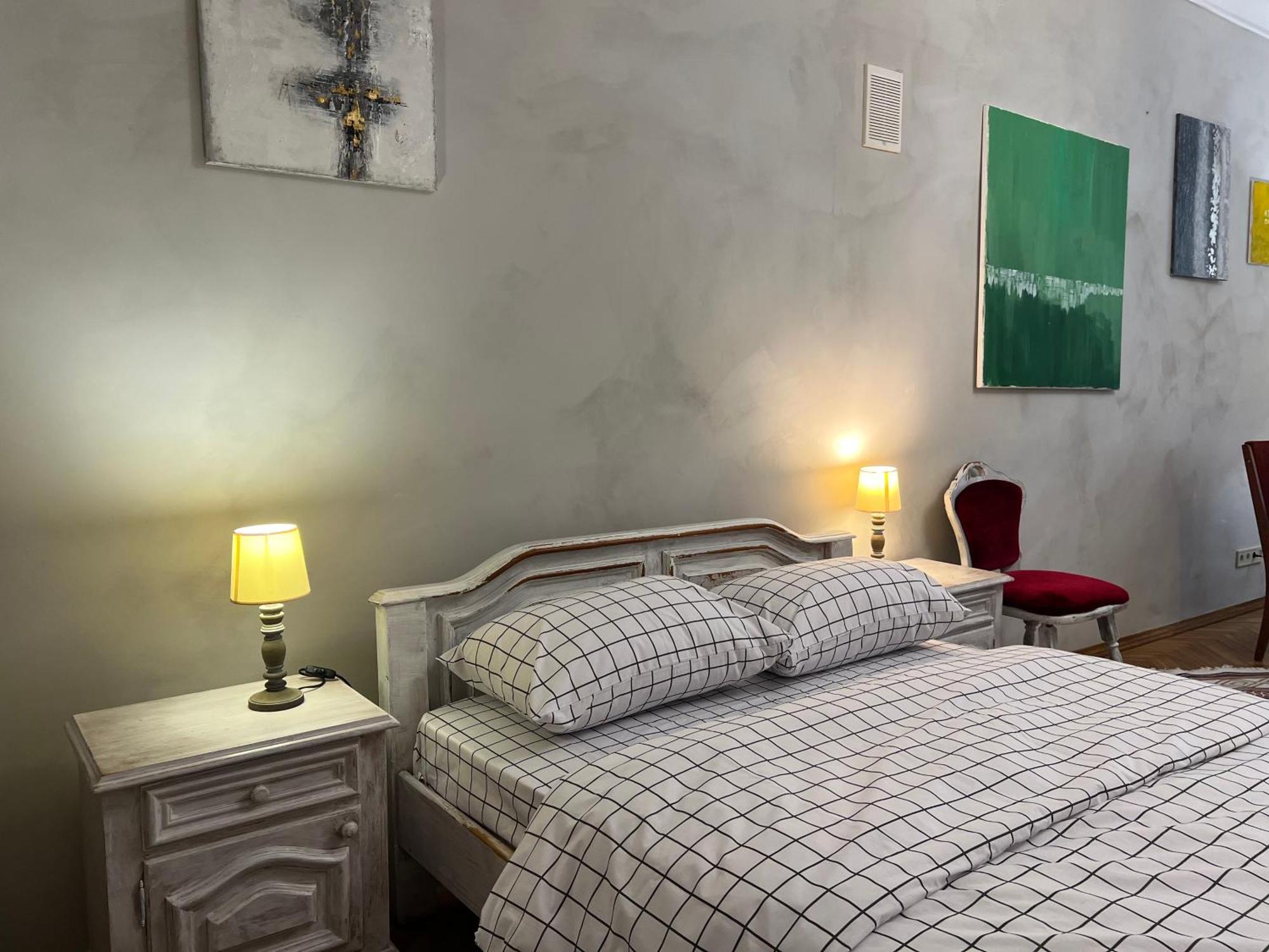 Loft-Style Apt On Virmenska Str Львов Экстерьер фото