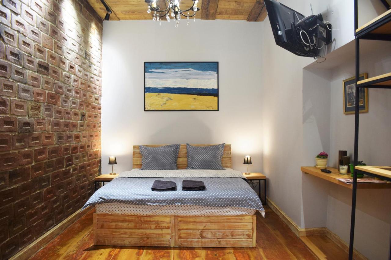 Loft-Style Apt On Virmenska Str Львов Экстерьер фото