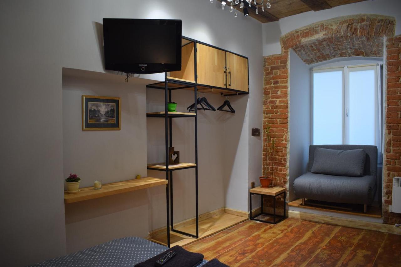 Loft-Style Apt On Virmenska Str Львов Экстерьер фото